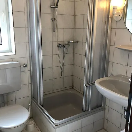 To Hus, Reihenhaus 7 *